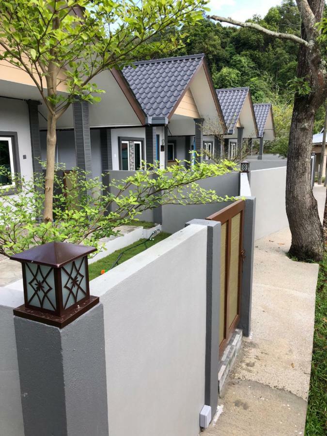 The Temak Villa Pantai Cenang  Exterior foto
